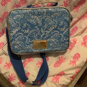 NWT Lilly Pulitzer Lunch Bag in Turtley Awesome
